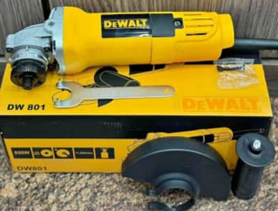 grinder DeWALT 5"