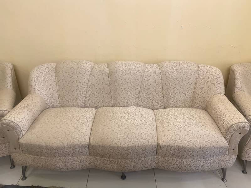 Sofa set for sell 2