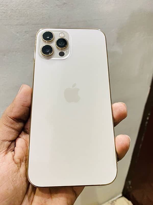 iPhone 12 Pro max 256Gb 90% Health 1