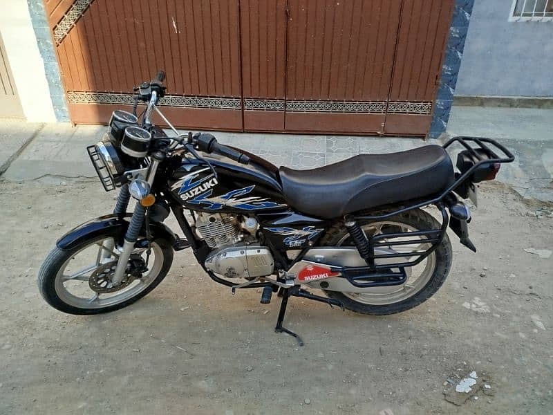 Suzuki GS 150 SE 2018 END 3