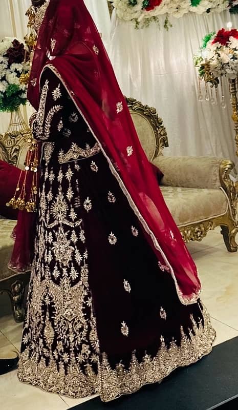 Barat Bridal Lehnga (velvet) 2