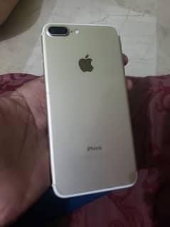 Apple iPhone 7 Plus 1