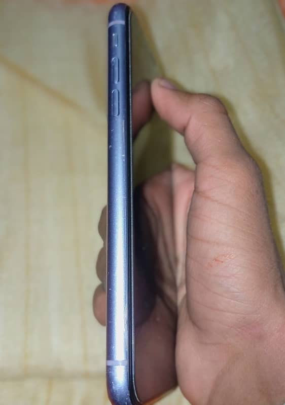 IPhone 11 64GB JV Non Pta Exchange possible 5