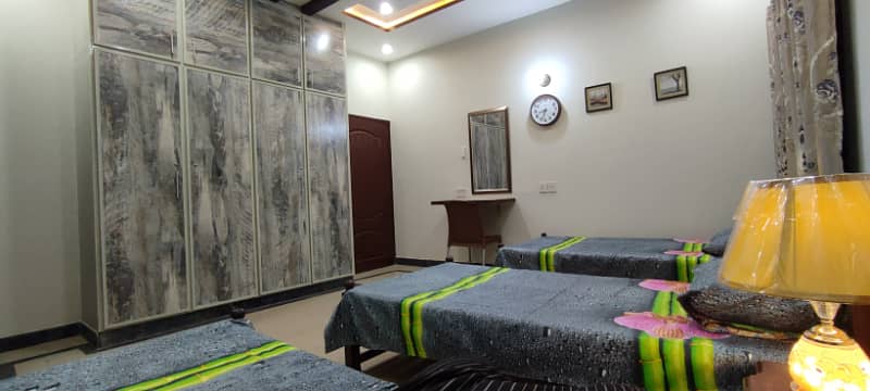 Best GIRLS HOSTEL (Bigway Executive Living) Furnished Sharing Rooms for WORKING Women, UMT, Bahria University, KIPS, JOBIAN Girls 16