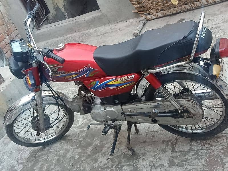 United 70cc Full Okay Condition 10/10 1