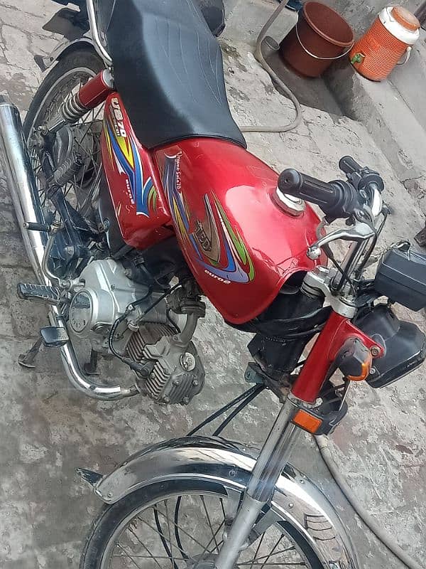 United 70cc Full Okay Condition 10/10 10