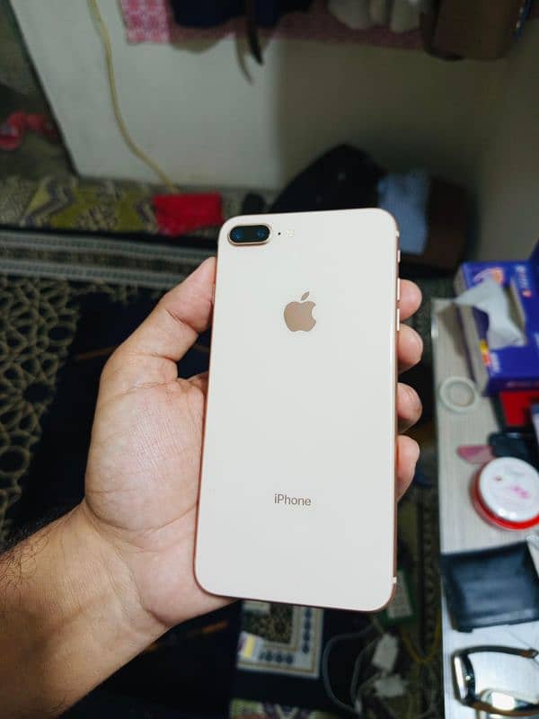 iphone 8 plus Golden 2