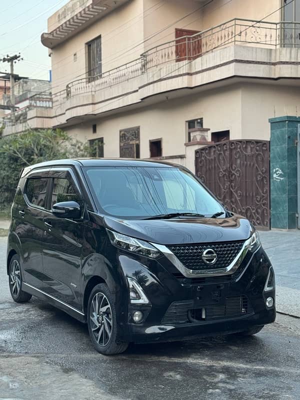 Nissan Dayz Highway Star 2020 8