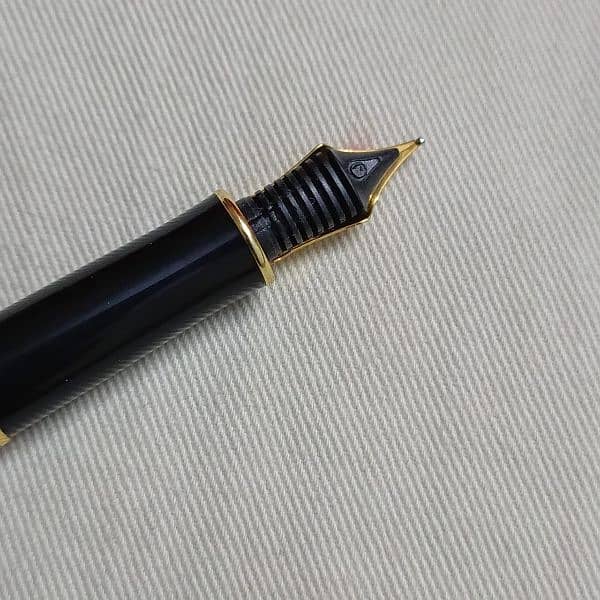 parkar sonnet Fountain pen 3