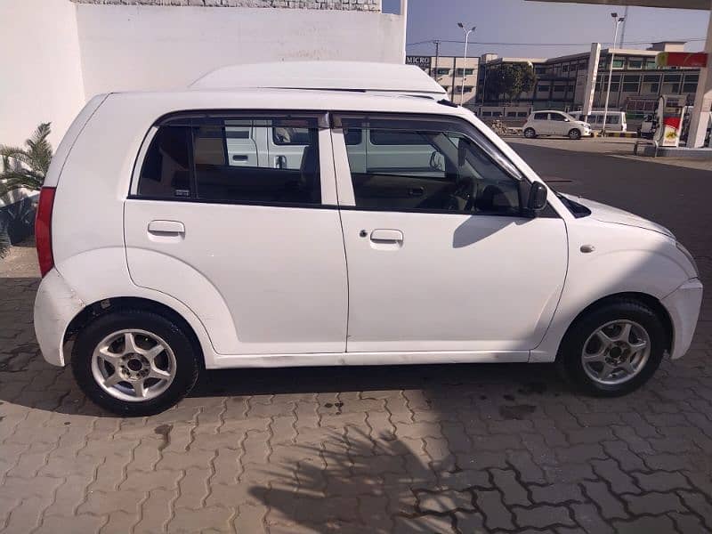 Suzuki Alto 2012 1