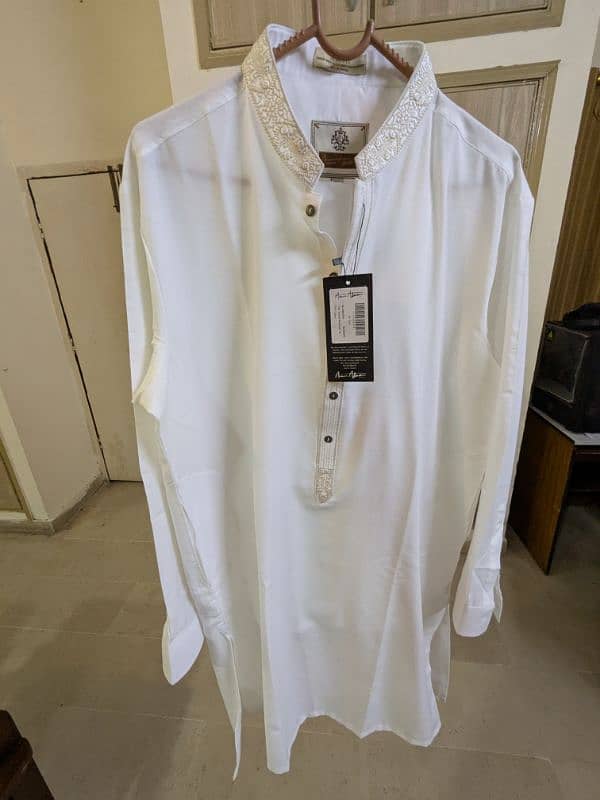 Amir Adnan White Shalwar Qameez new with tag ( never used ) 1