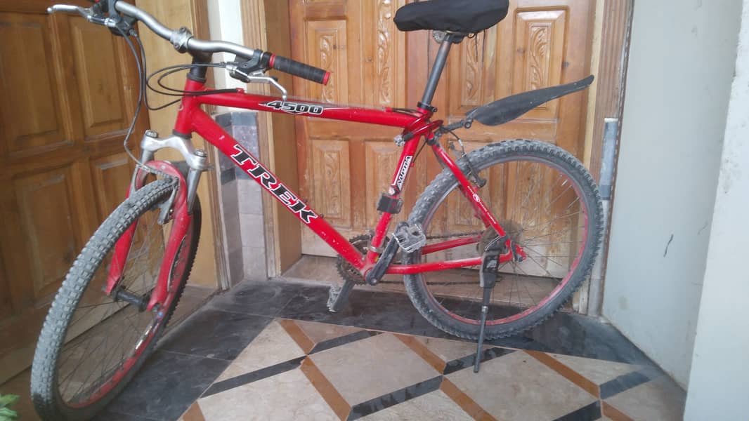 Treck 4500 /biycle for sale/26" size/aluminium frame /peshwar 7