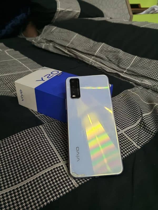 vivo y20 4 64 10by 10 with box also exchange possible 0