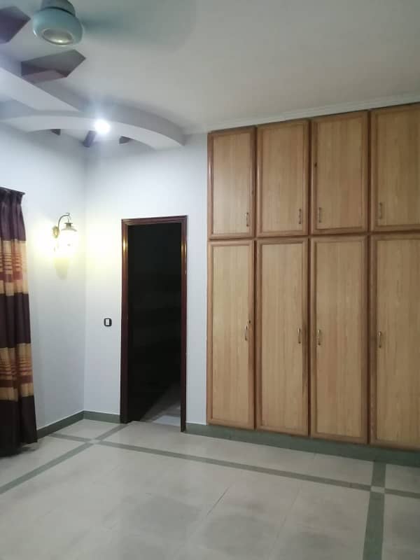 14 Marla Upper Portion For Rent In Johar Town F2 Block 16