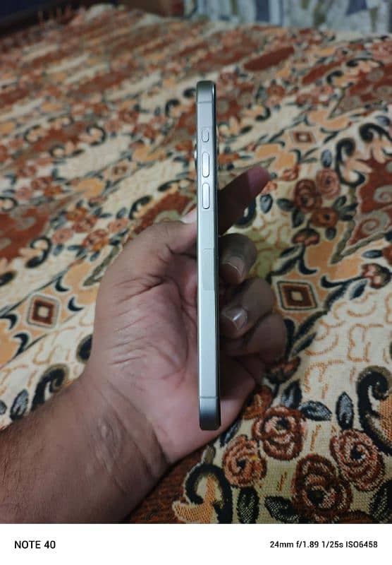 Iphone 15 pro max jv 256gb natural titinium 1 year official warrenty 4