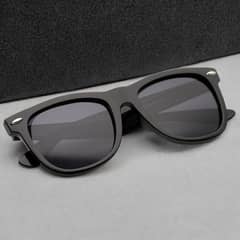 Retro Black Sunglasses