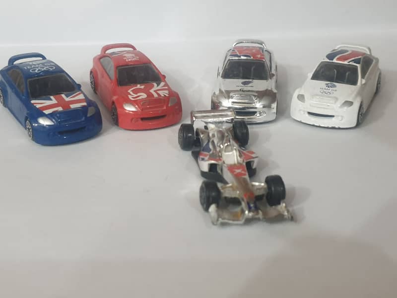 HOT WHEELS, MATCHBOX, MAISTO DESIGNED & OTHERS 1