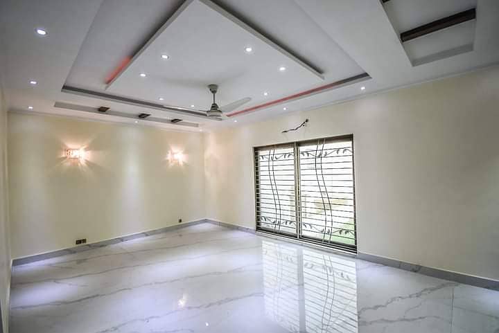 20 Marla Super Hot Located Bungalow Is Available For Rent In The Best Block Of DHA Phase 1 Lahore. 12