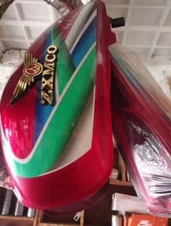 2019 model zicmo fuel tank and side tapy jenuen condition for sale