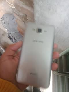 Samsung J7 in cheap price