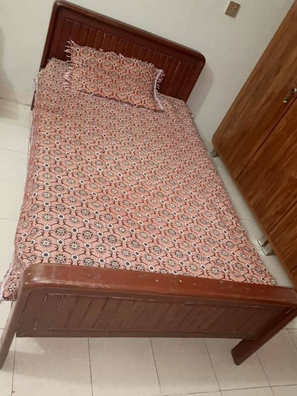 SINGLE BED SHEESHAM WOOD 3