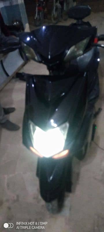 jolta JES70D Scooty 6