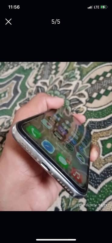 iPhone X 64Gb 2