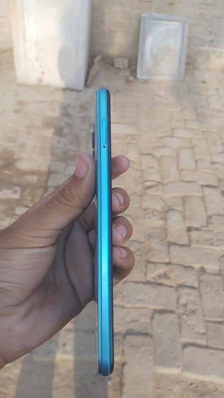 (Infinix hot 12)  6 / 128 ram 3