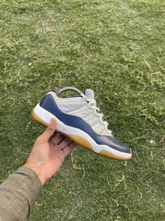 Air Jordan 11 Retro Sneakers/Basketball Shoes (Size: 42) (PK 8)