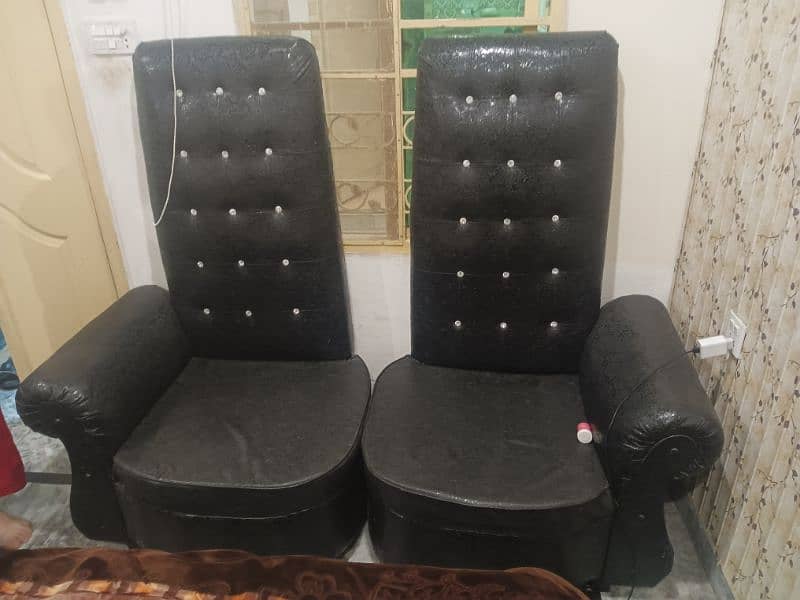 slighlty used sofas for sale 1