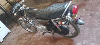 Honda CG 125 in black good condition