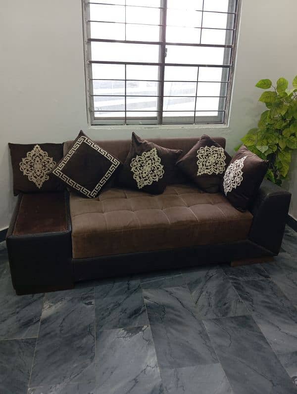 2 seater sofa contact 03236449644 1