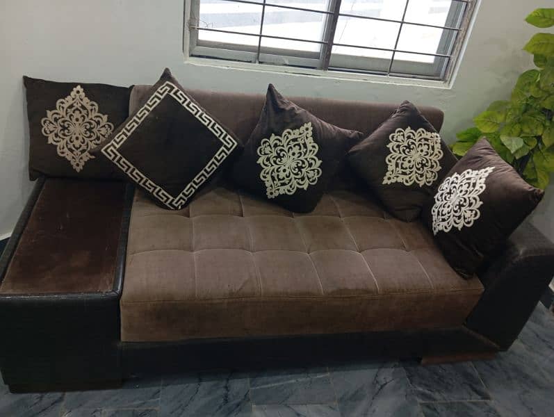 2 seater sofa contact 03236449644 2