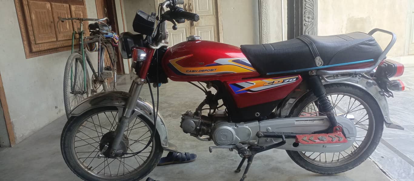 Honda CD 70 2007 3