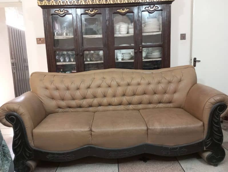 urgent sale Sofa Set 3+2+1 7