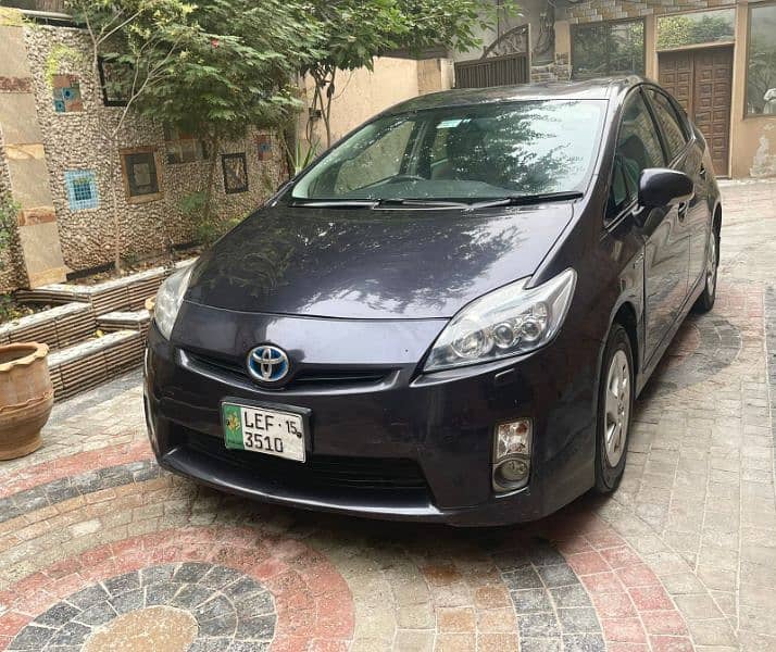 Toyota Prius 2011 9