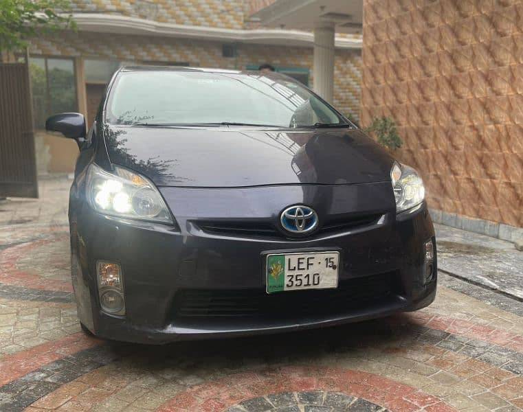 Toyota Prius 2011 16