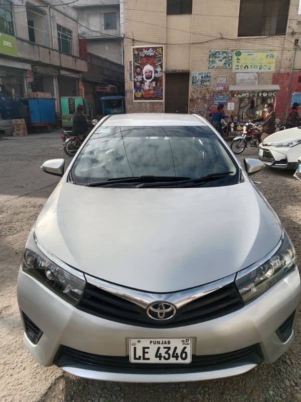 Toyota Corolla GLI 2016/17 0