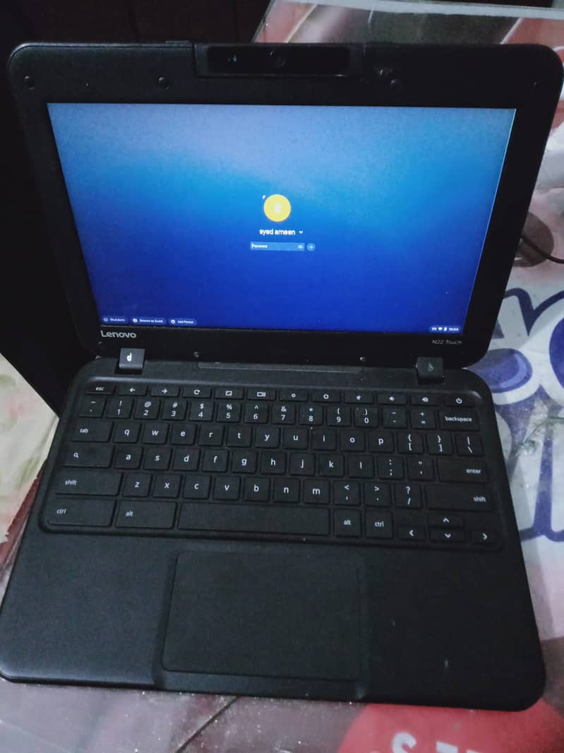 chromebook n22  4gb + 16gb 2