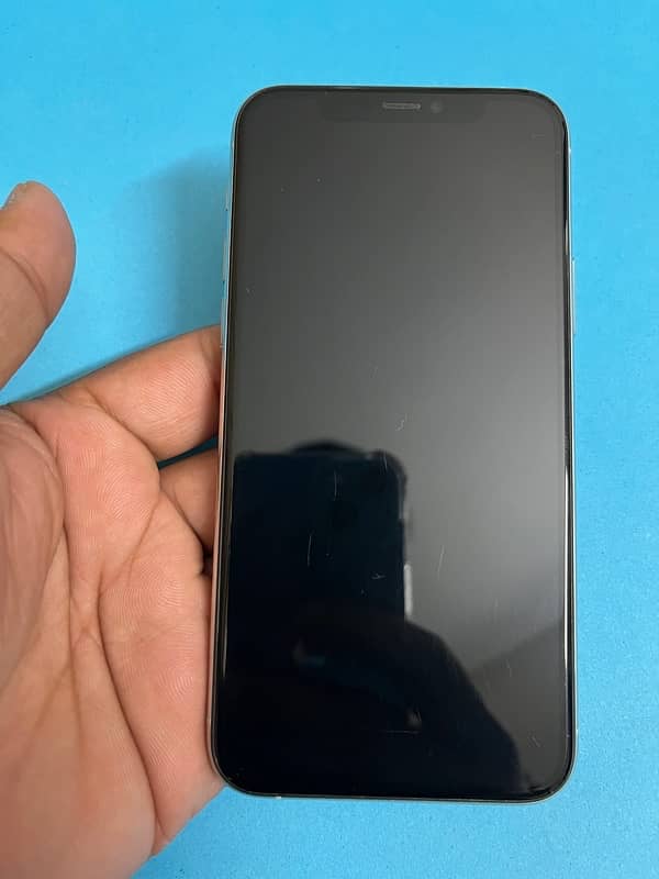 Iphone 11 pro PTA approved 256 GB 5