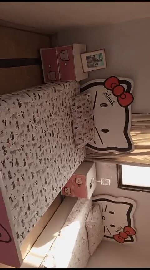 Hello kitty 2 single beds 2 mattress 2 side table dressing table mirro 2