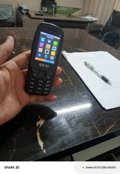 HelloTech mobile phone for sale just 2 weeks used full box dual sim