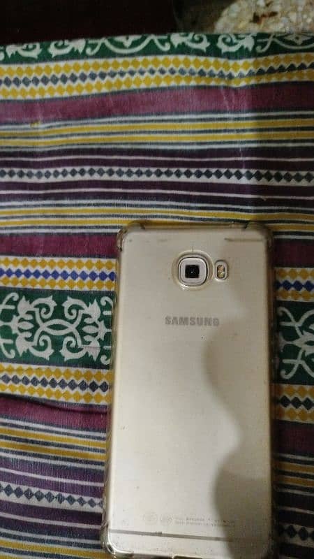 Samsung Galaxy c7 2