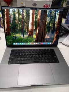 MacBook Pro 16” M1 Pro - 16GB RAM, 512GB SSD, Like New