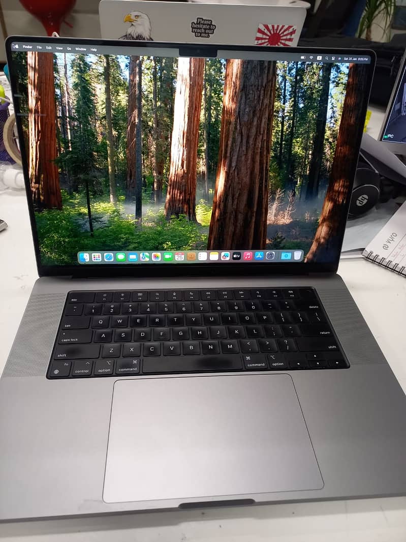 MacBook Pro 16” M1 Pro - 16GB RAM, 512GB SSD, Like New 0