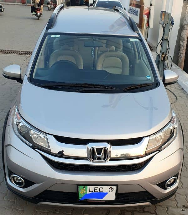 Honda BR-V-S.  2019 12