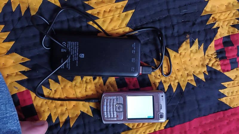 nokia n70 good condition non pta only data cable and mobile 0