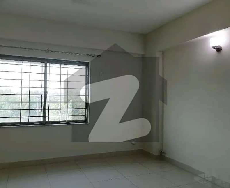 10 Marla 3 Bedroom Apartment For Sale 3