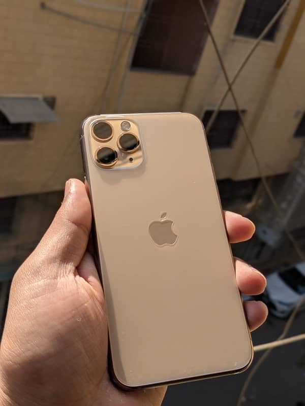 iPhone 11 Pro 0