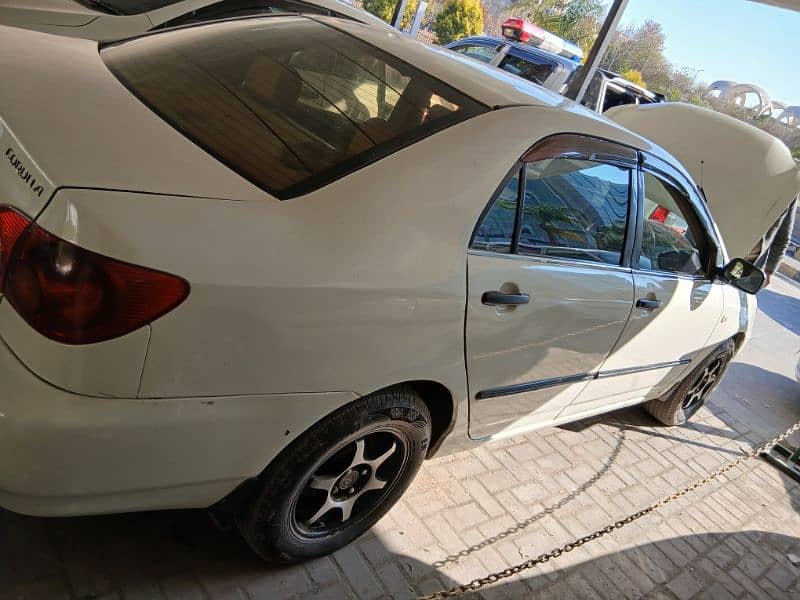 Toyota Corolla 2.0 D 2003 6